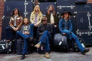 The Allman Brothers Band, March 1971. From left to right: Dickey Betts, Duane Allman, Gregg Allman, Jaimoe Johanson, Berry Oakley, Butch Trucks