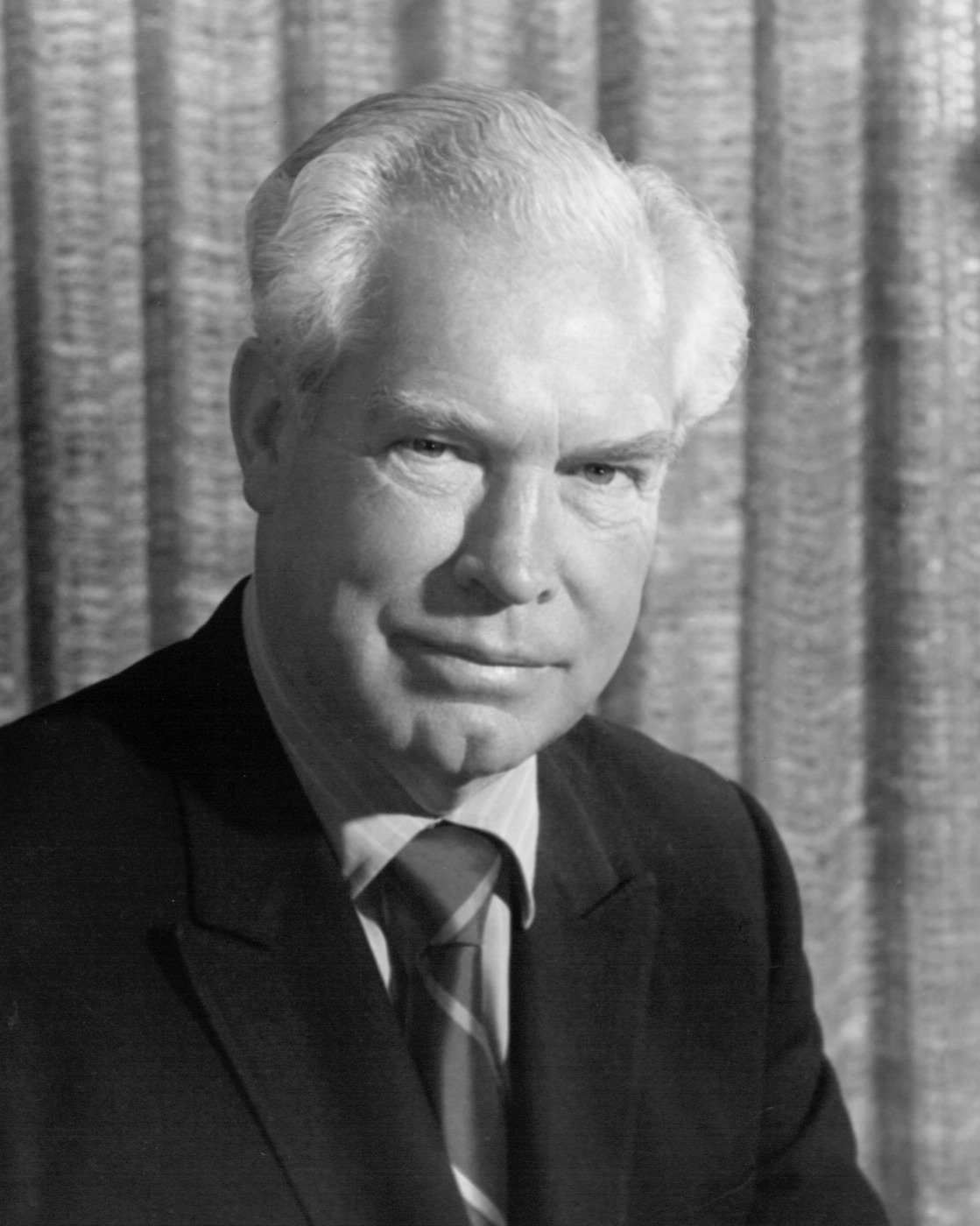 William Hanna, the co-founder of Hanna-Barber who also provided the voice for Tom for many years
