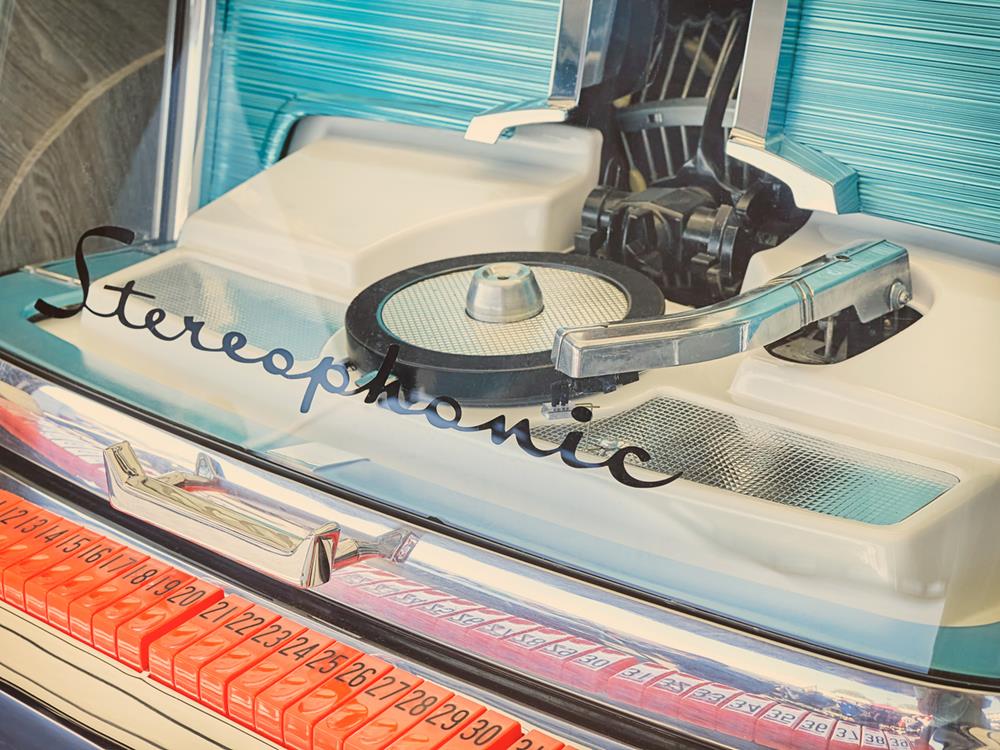 A colorful 50s vintage jukebox