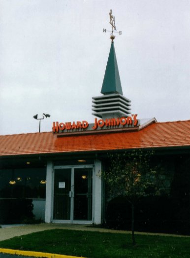 Image of Howard Johnson’s restaurant.