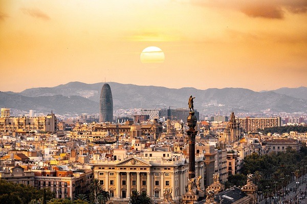 Taking A Trip To Barcelona? Taxi Alternatives To Get From The Airport To The City