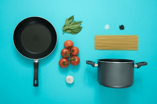 What Is Non stick Cookware