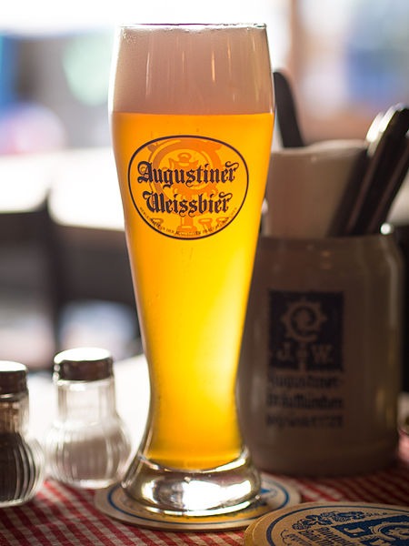 2013 Augustiner Weissbier Munich pub