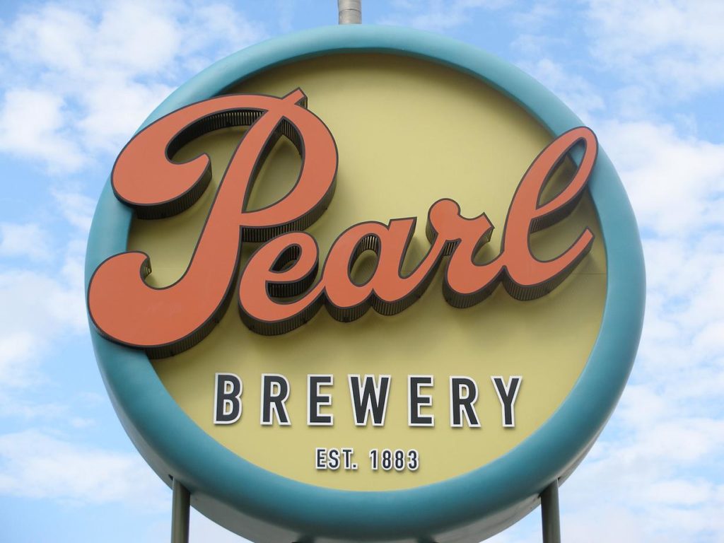 Pearl Brewery retro logo