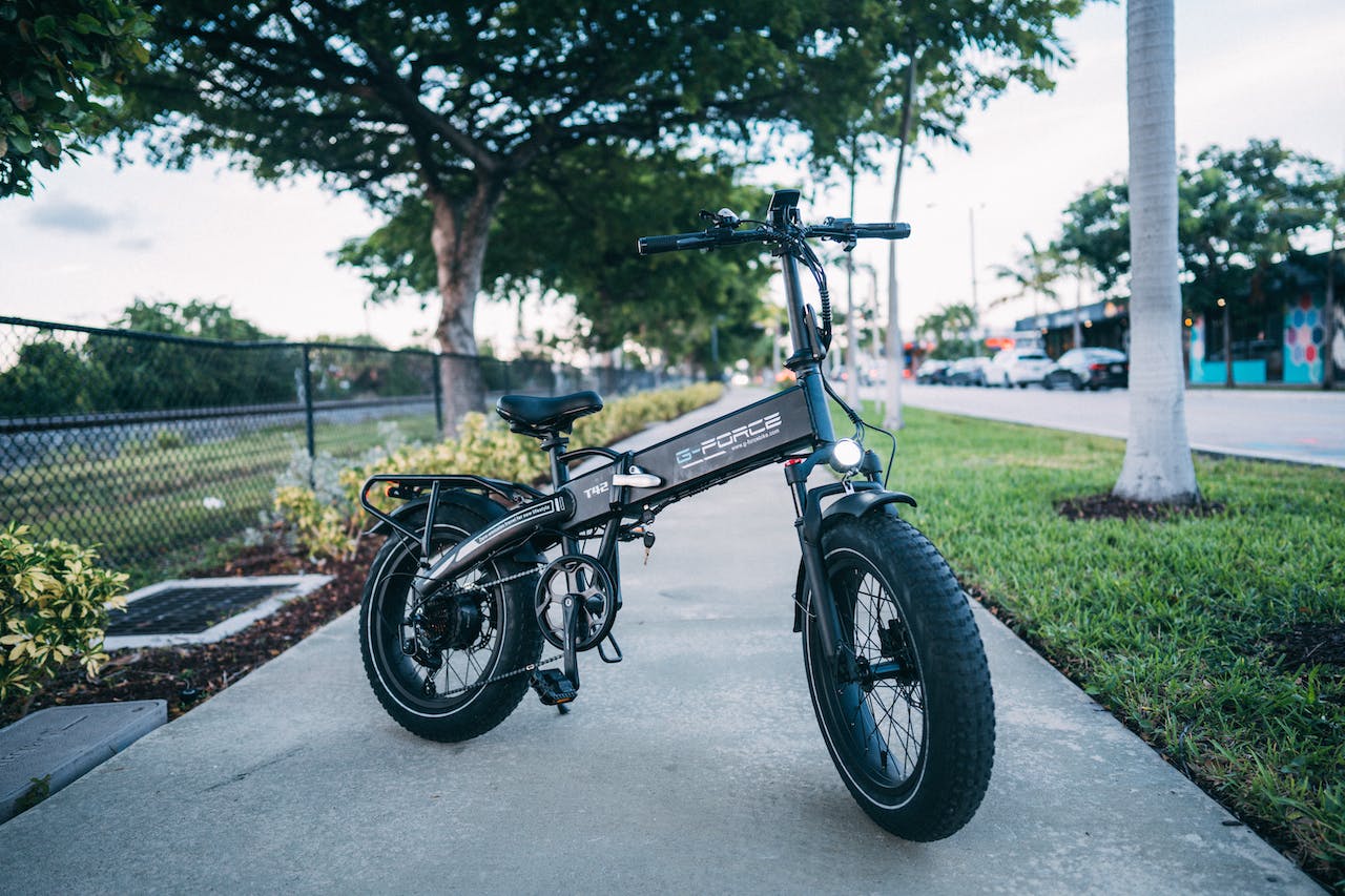 What Are The Pros And Cons Of Owning An Electric Bike?