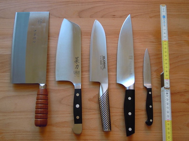 Reasons why Japanese knives are expensive but worth it