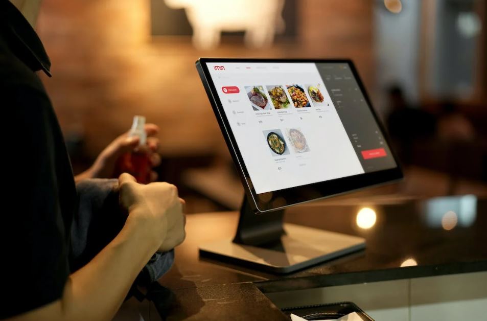 Touchscreen to Make Orders at Restaurant
