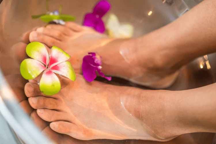 5 Reasons Why A Foot Bath Is Good For Your Mental Health