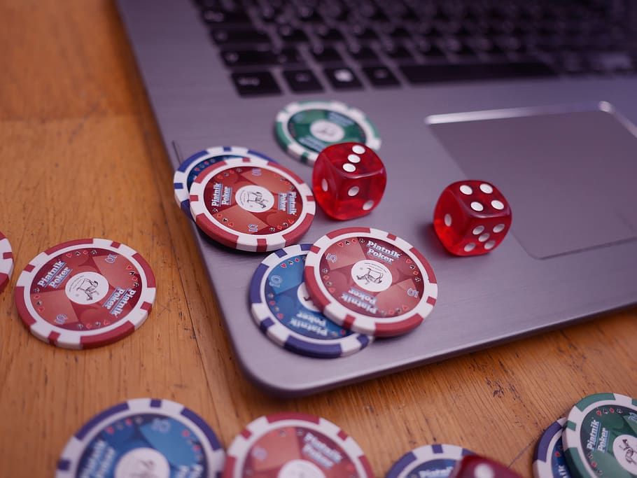 How Online Casinos Compare To The Real Thing