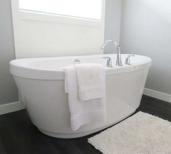 Choose The Best Bathroom Surgeon Perth For Regrouting