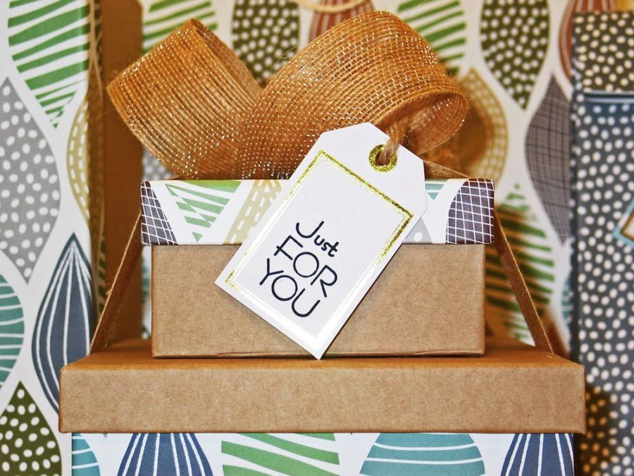 How to Find Great Vegan Gift Baskets & Pamper Friends with Dietary Restrictions