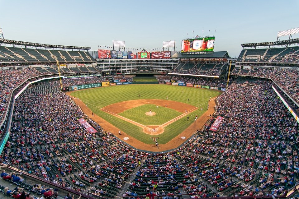 Looking At The History Of The Three Oldest MLB Ballparks