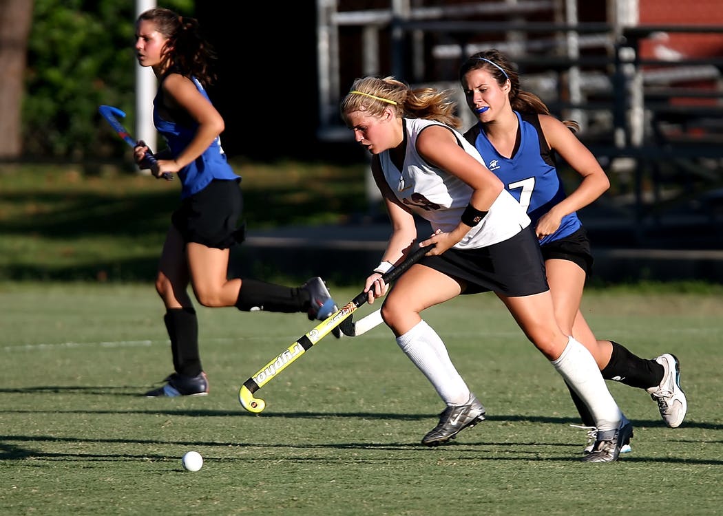 The Differences Between Ice Hockey and Field Hockey