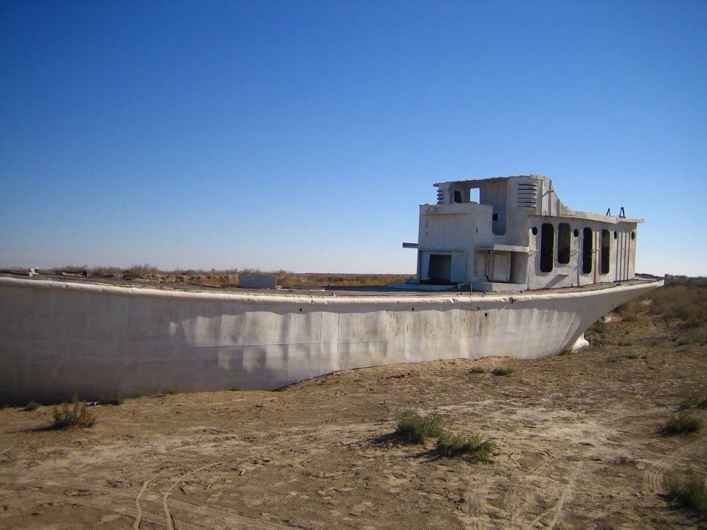 Muynak (Uzbekistan): The port in the desert