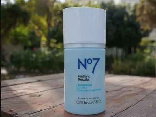 No.7 radiant results purifying toner