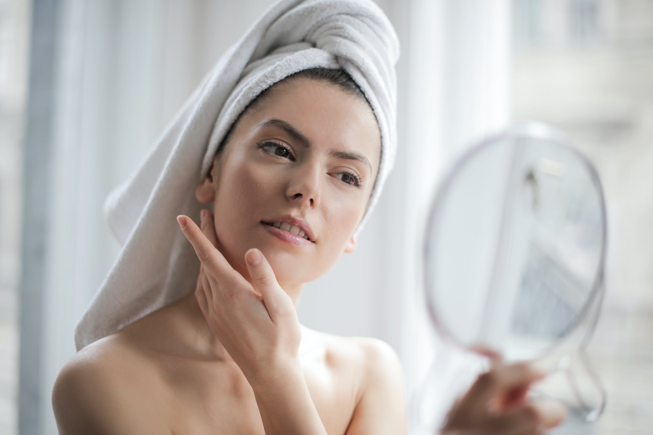 4 Skincare Tips For Those In a Hurry
