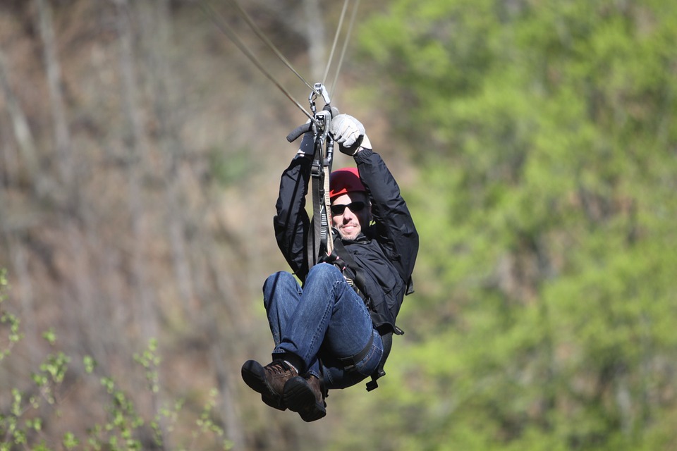 What You Need to Know About Zip-lining
