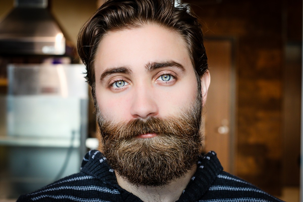 How to Grow a Beard & Deal With Itchy Skin