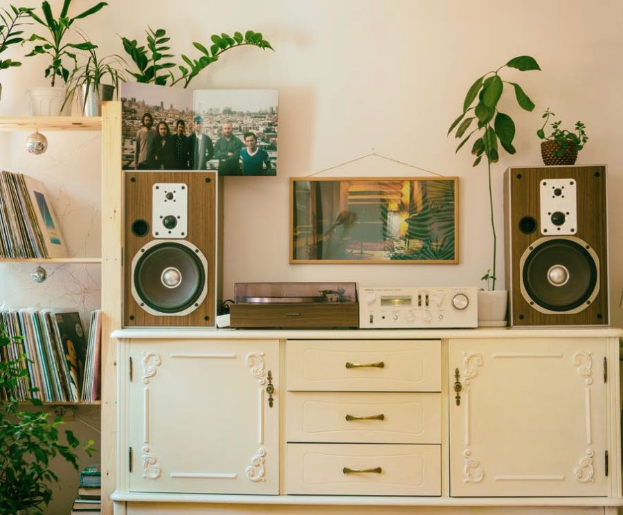 How to Set Up Hi-Fi Speaker System at Home?