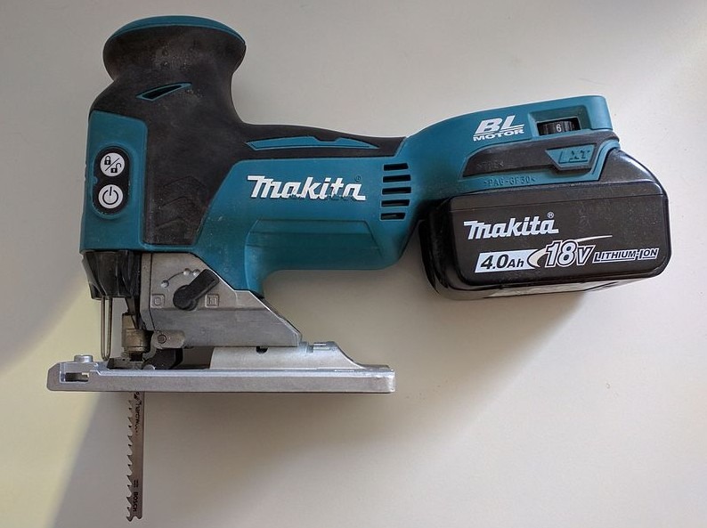 What is the best cordless jigsaw and its uses