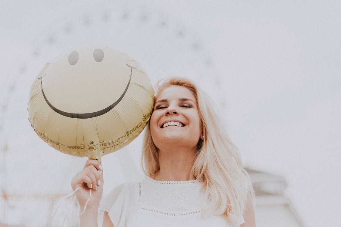 Your guide to become happier day by day