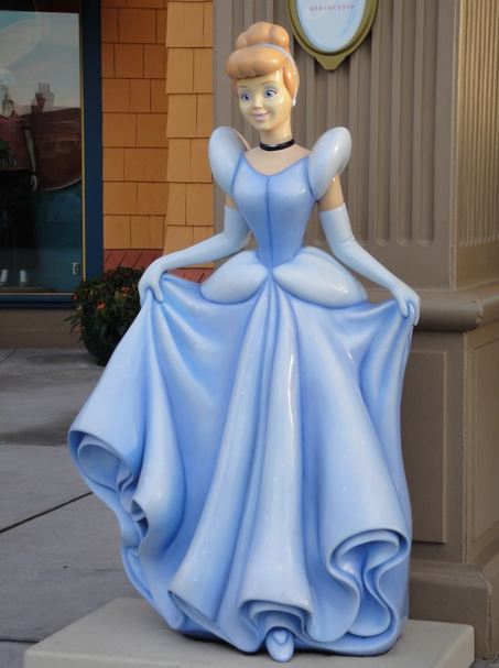 blue Disney princess