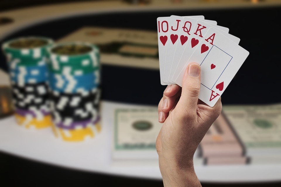 5 Basic Things of Poker you need to know