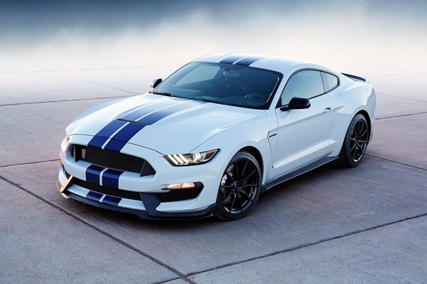 Spring Driving is Around the Corner: Meet it With Speed in a Ford Mustang