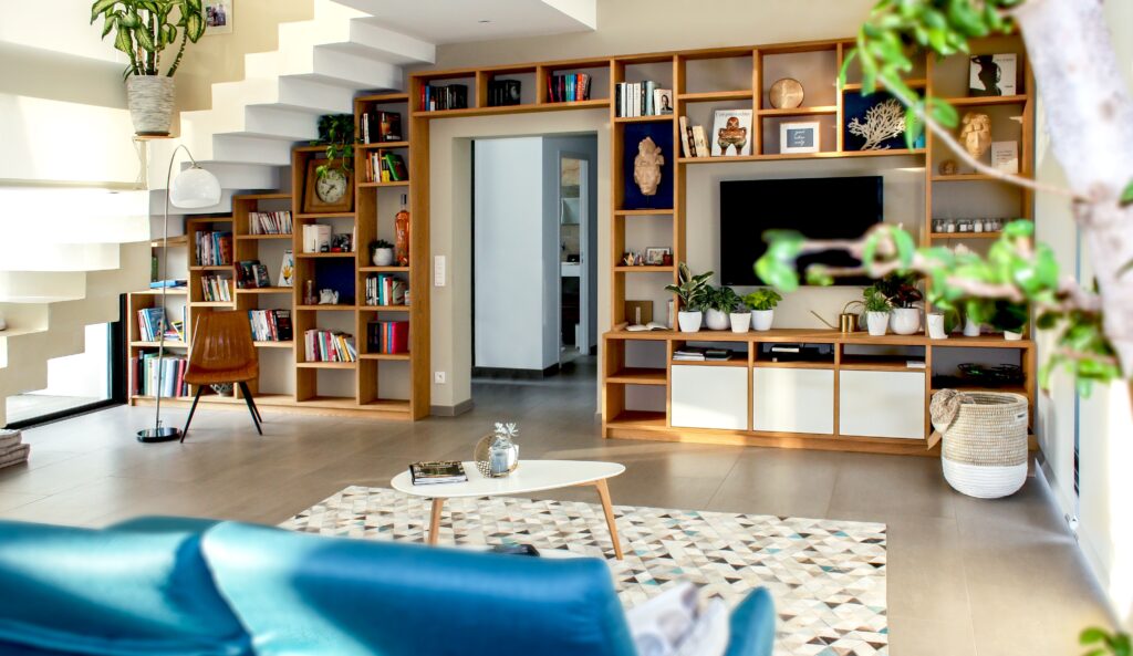 living room bookshelf image