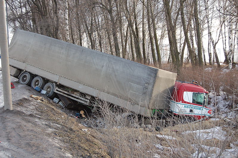 What Are The Causes Of Semi Truck Accidents Caused By The Driver