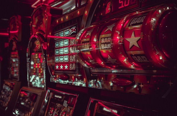 Why players prefer to Play the online Slots