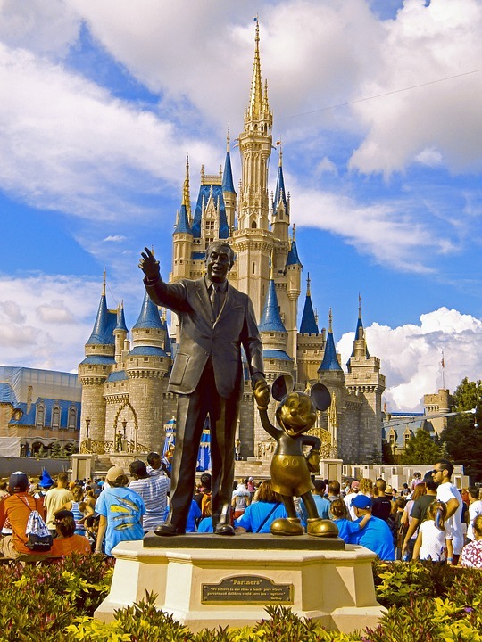 7 Reasons to Book a Disney Vacation