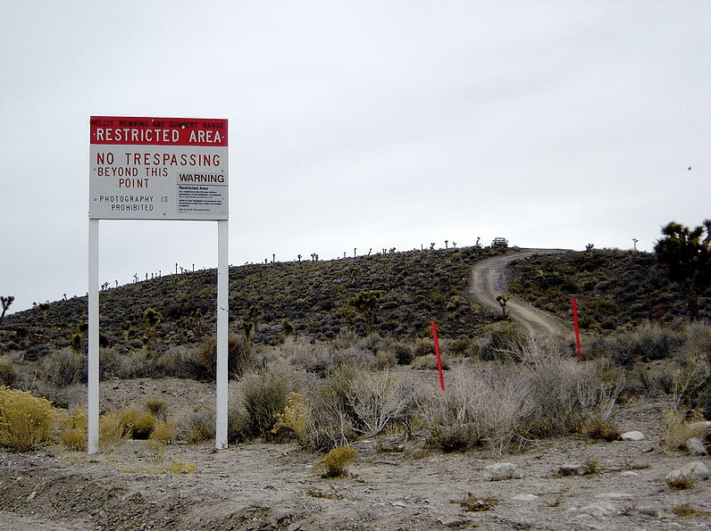 Area 51 border