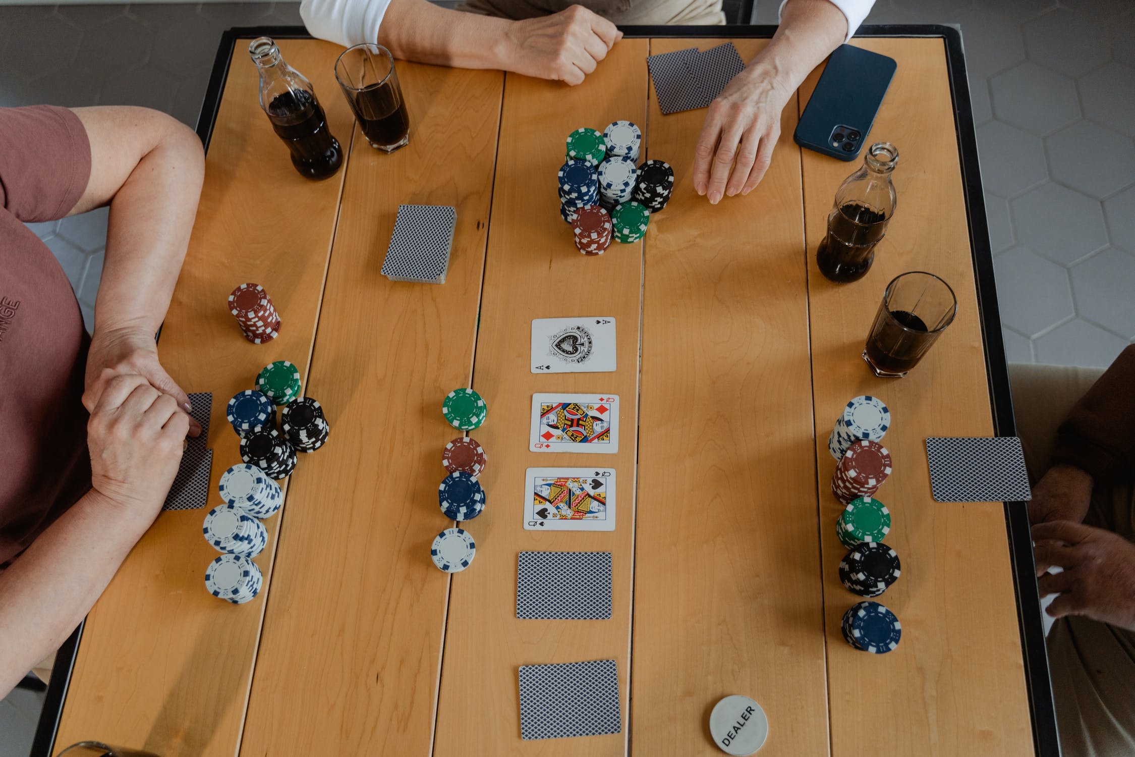 How to start your own Poker gaming business in 2021