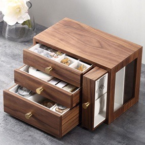 Glass jewelry boxes for modern women