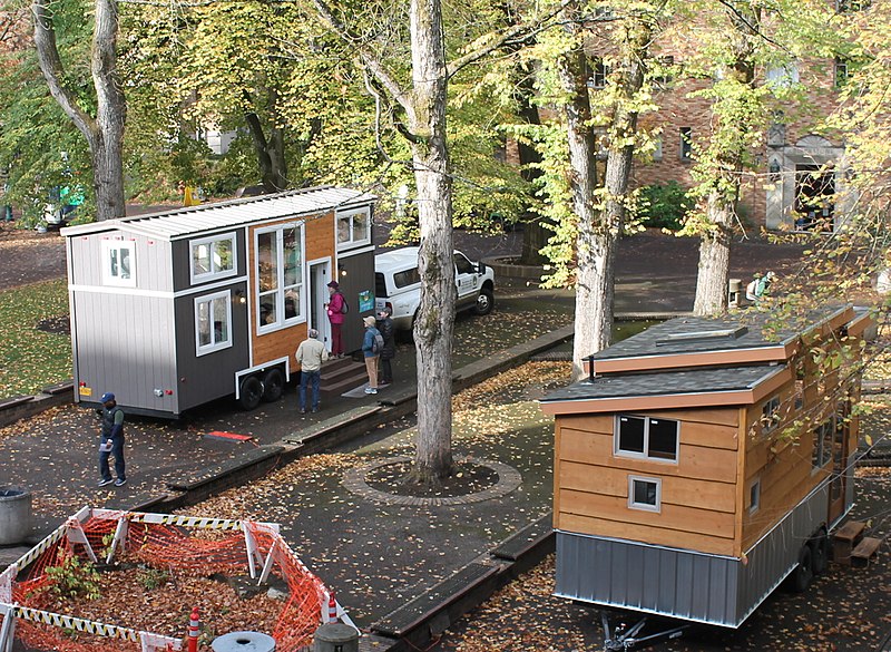 Image-of-tiny-houses.
