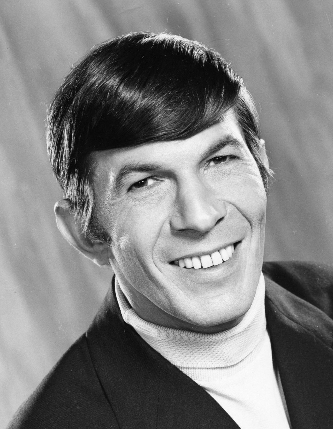 Photo of Leonard Nimoy as a cast member of Mission:Impossible.
