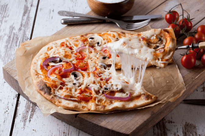 pizza with lots of cheese