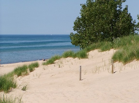 sand dunes near the blue lake