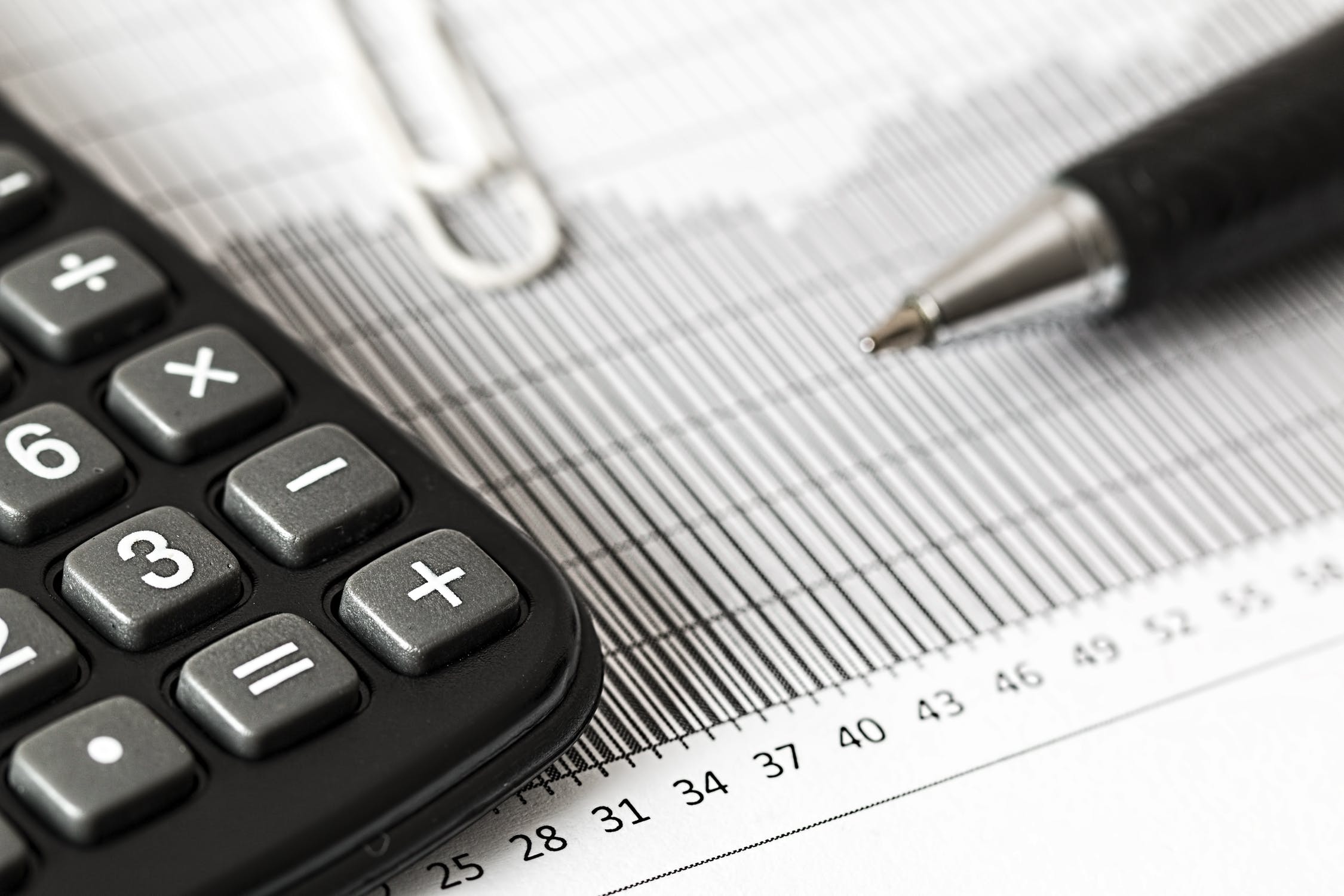 4 Ways an Accountant Can Save Money For Your Small Business