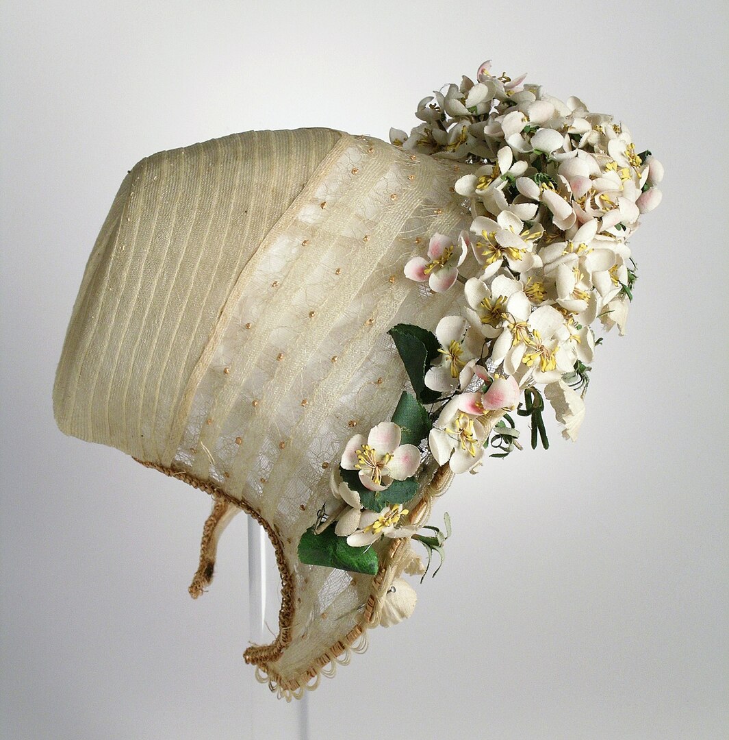 American wedding bonnet
