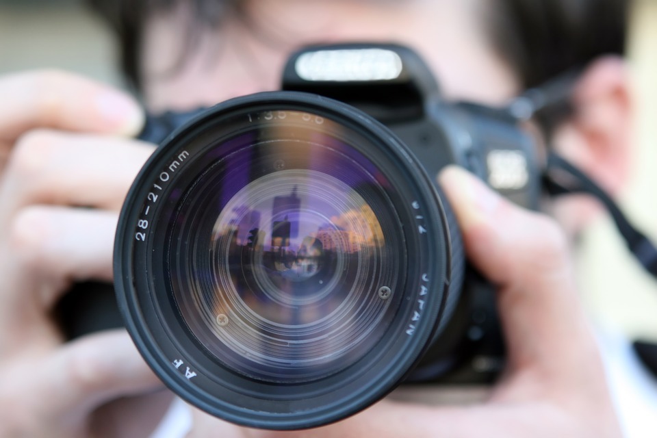 How to Choose the Best DSLR Camera