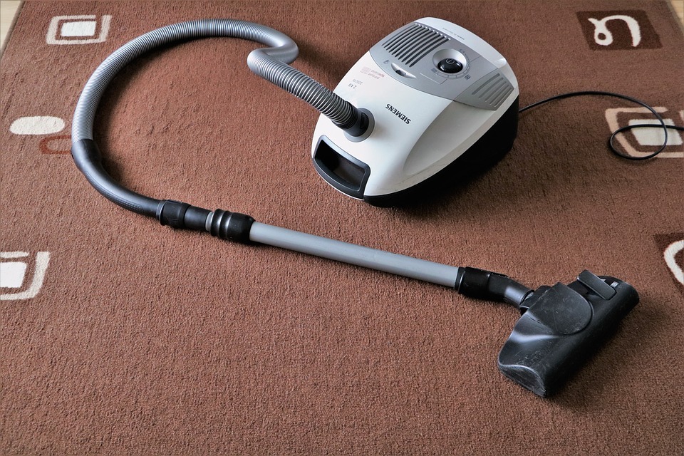 Is DIY Carpet Cleaning Better than Professional Carpet Cleaning