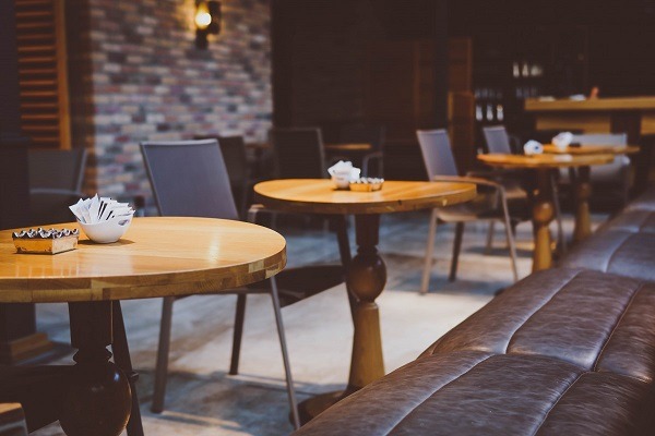 The Best Materials for a Restaurant Table Top