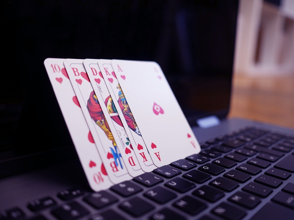 Understanding Online Poker Sites