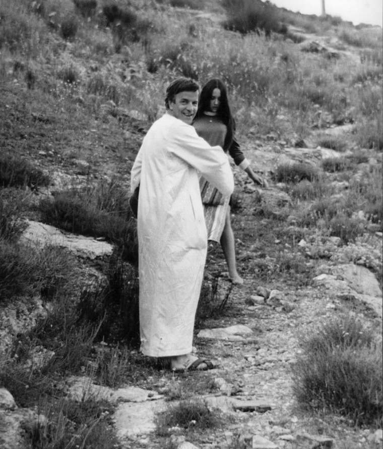Franco Zeffirelli and Olivia Hussey while filming Romeo and Juliet in 1967