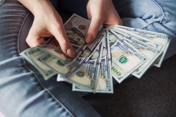 Five easy ways to earn money online!
