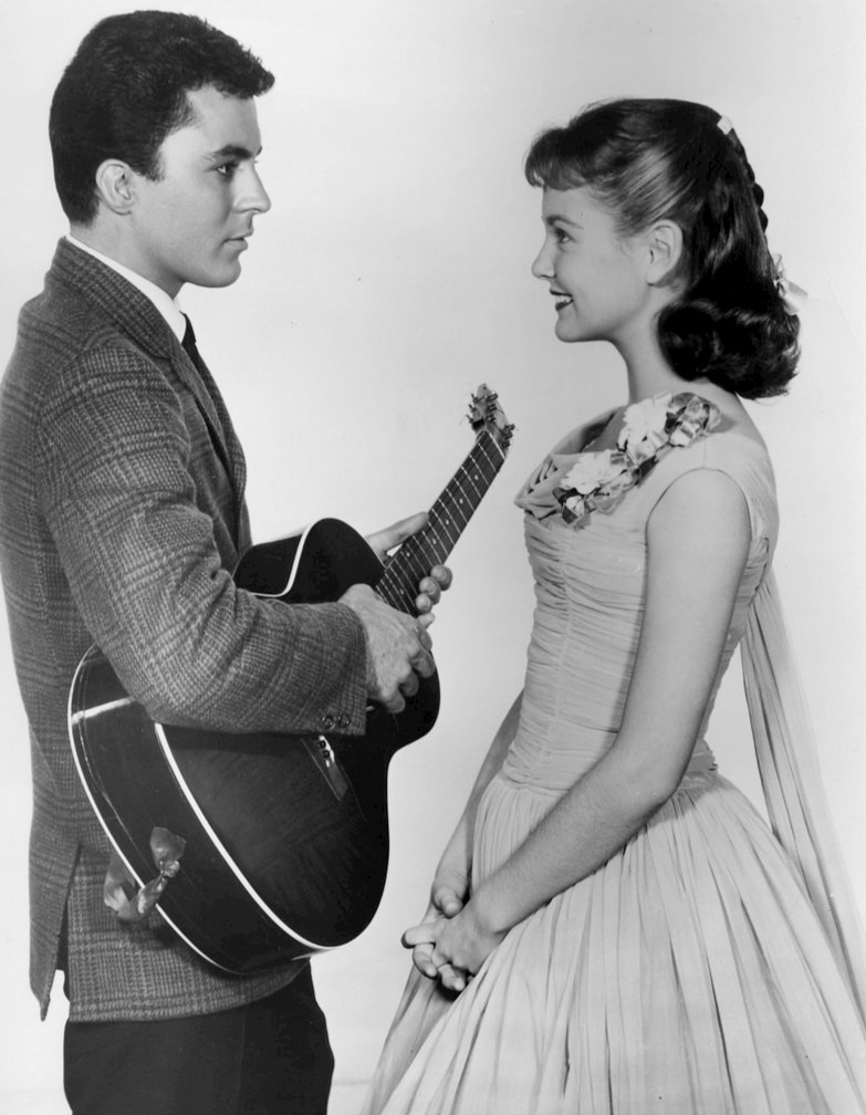 guest star James Darren as Buzz Berry and Shelley Fabares as Mary Stone from the television program The Donna Reed Show