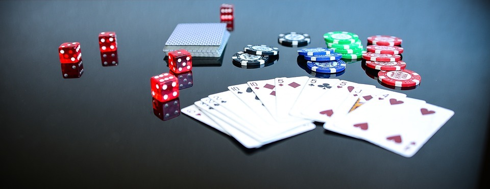 Tremendous Advantages of Playing at a Reliable Online Gambling Site
