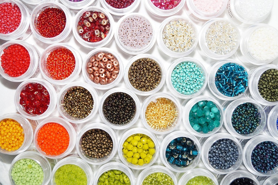 beads-colorful-decoration image